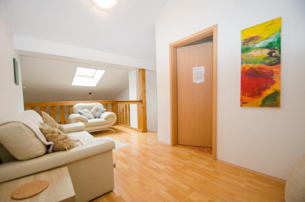 Appartementhaus Zell City By All In One Apartments Zell am See Exterior foto